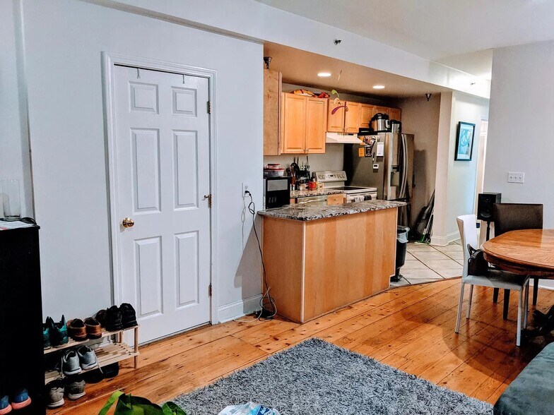 Kitchen - 6 Porter Rd