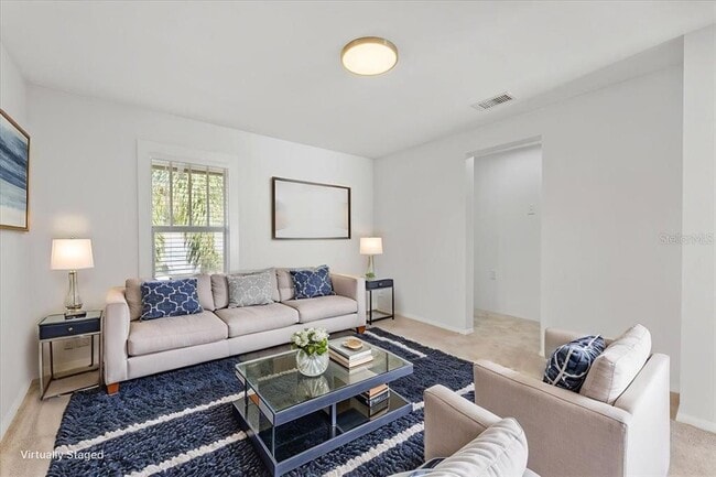 Building Photo - 916 2nd St N