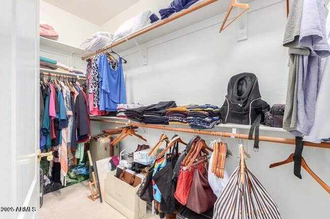 Building Photo - 8115 E Sand Flower Dr