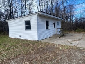 Building Photo - 660 County Rte 1