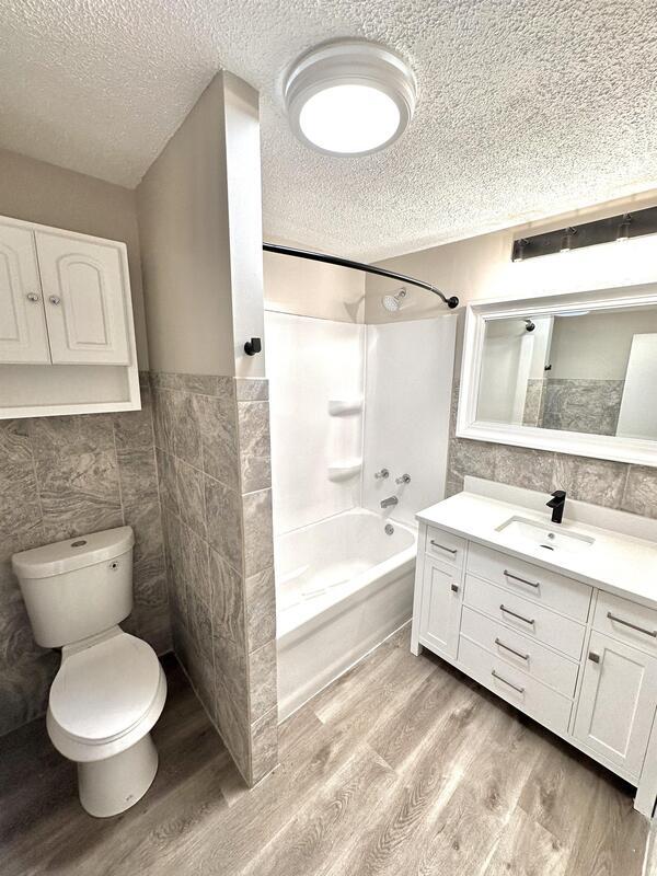 Building Photo - 4341 W Whiteland Rd