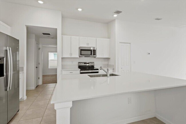 Building Photo - 1338 Colebrook Cir SW