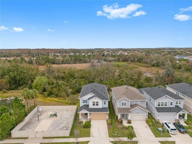 Building Photo - 28575 Cozy Creek Dr