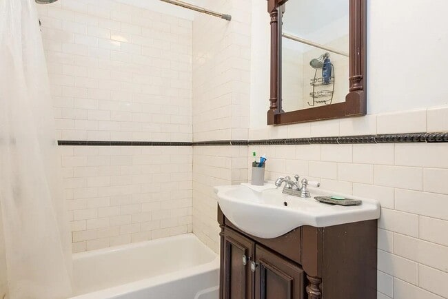 Building Photo - 63 Jefferson St