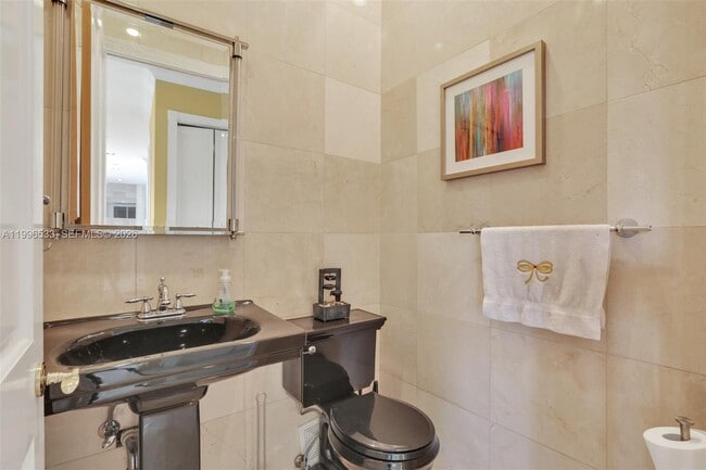 Building Photo - 16232 NW 79th Ave