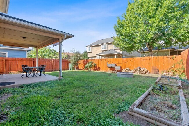 Building Photo - 10512 Wylie Dr