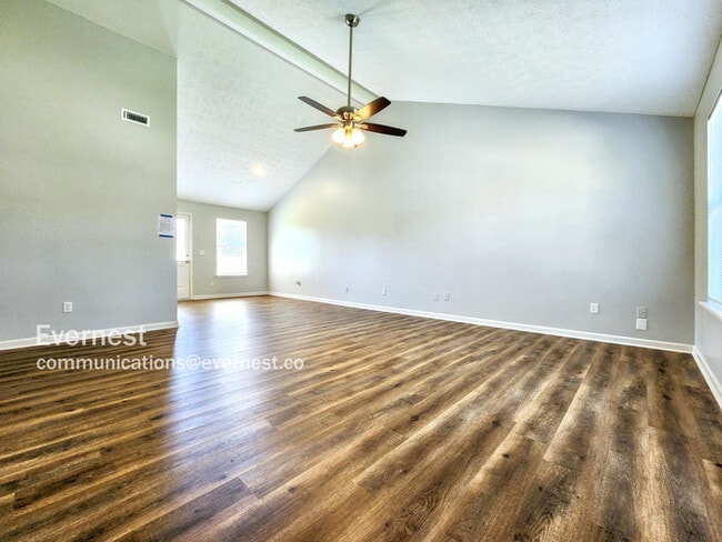 Building Photo - 310 Dove Point