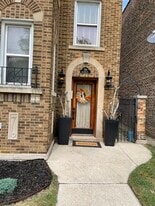 Building Photo - 1748 E 84th Pl