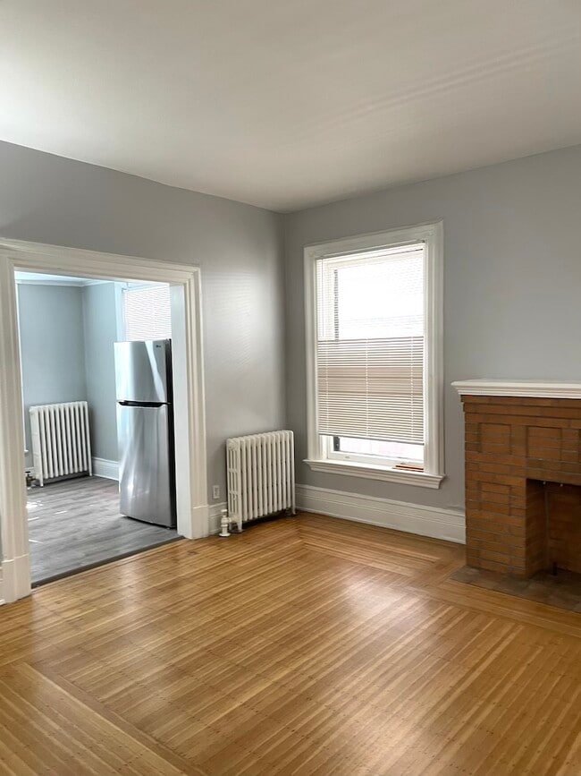 Building Photo - 405 Elmwood Ave