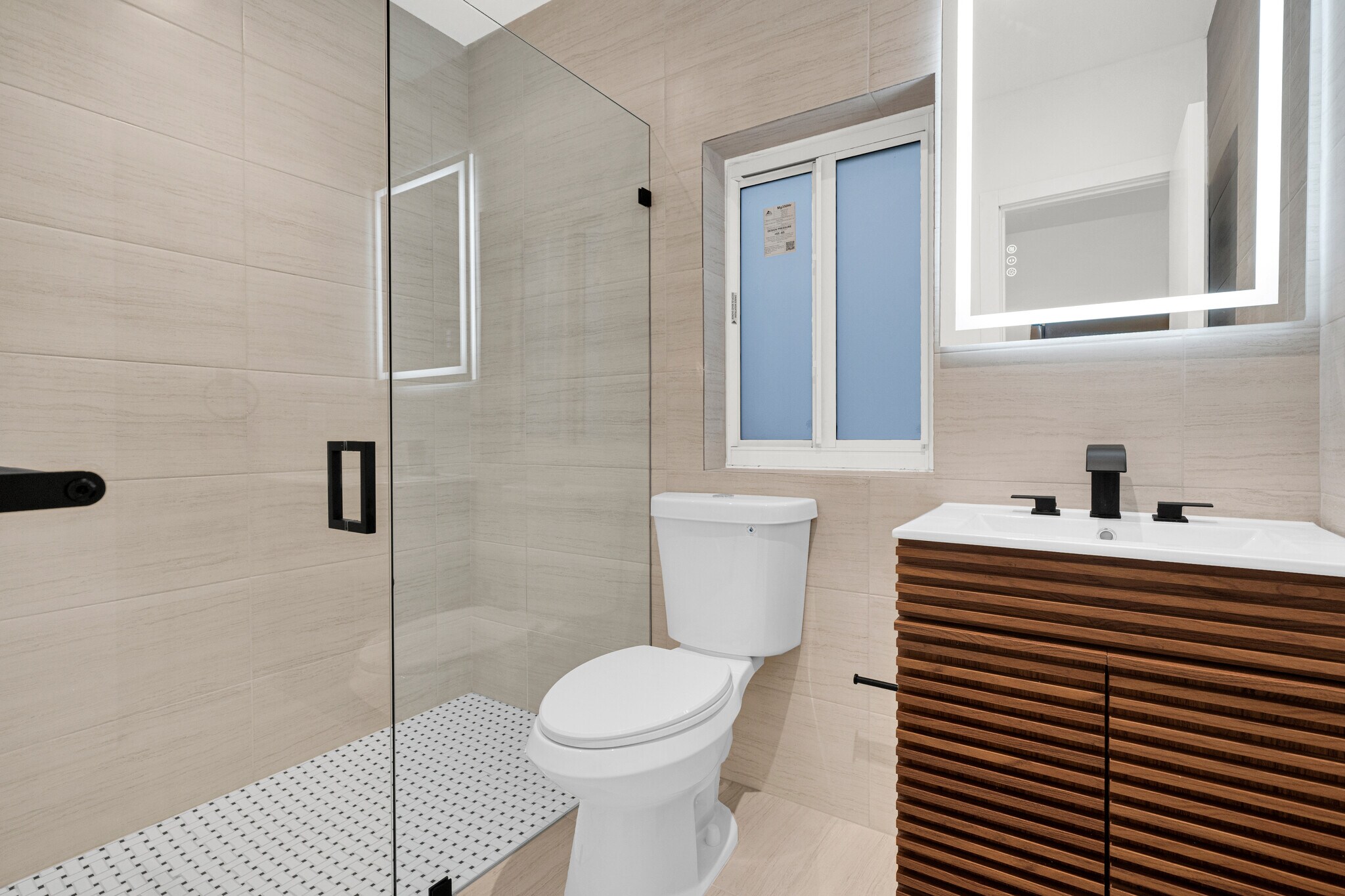 Building Photo - 4701 SW 104th Ct