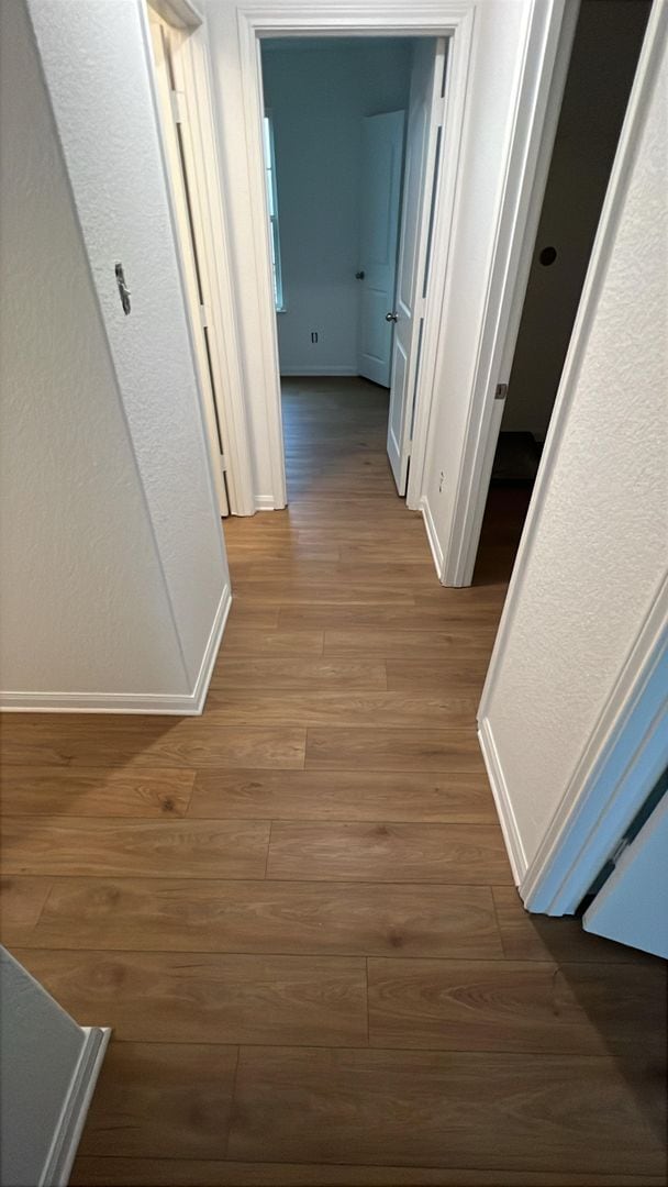 Building Photo - BEAUTIFUL HOME IN JARRELL. MOVE IN READY!.