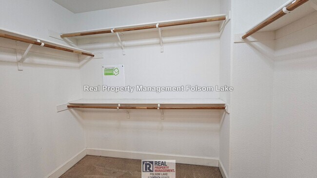 Building Photo - 3 Bed 3 Bath + Loft | EV Charger | Large Private Patio | Rivage in the Parkway