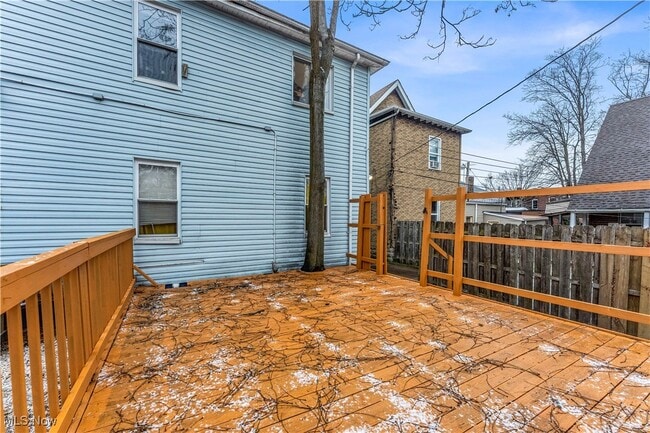 Building Photo - 1289 W 115th St