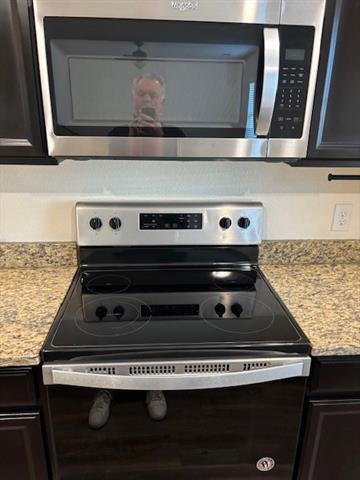 Building Photo - 229 Concho River Dr