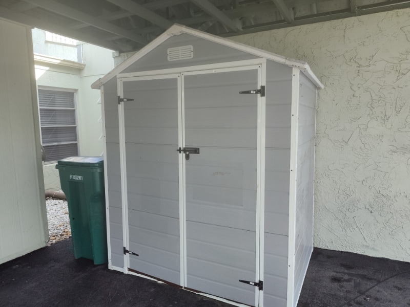 Building Photo - 490 Charlemagne Blvd