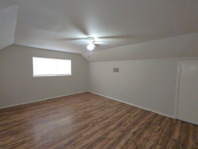 Building Photo - 5607 Grace Point Ln