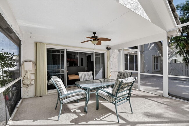 Building Photo - 2725 Pointe Cir