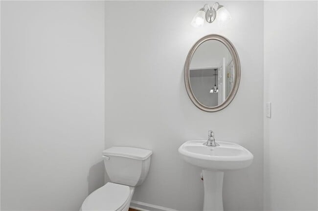 Building Photo - 368 Grayson Way