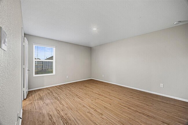 Building Photo - 14403 Woodcott Warren Wy