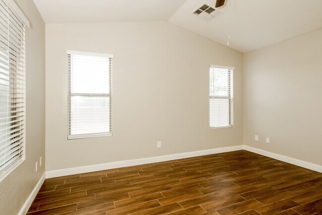 Building Photo - 35222 N Happy Jack Dr