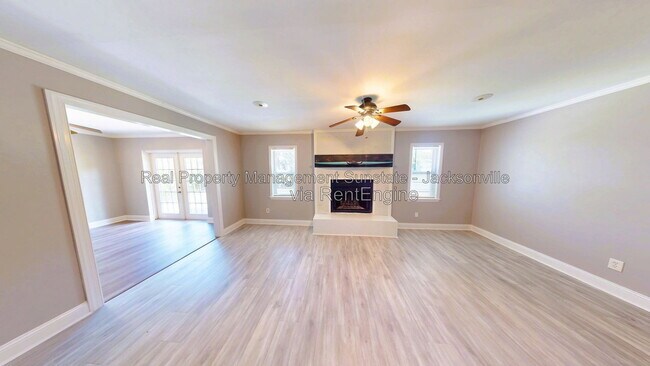Building Photo - 865 Rudder Rd