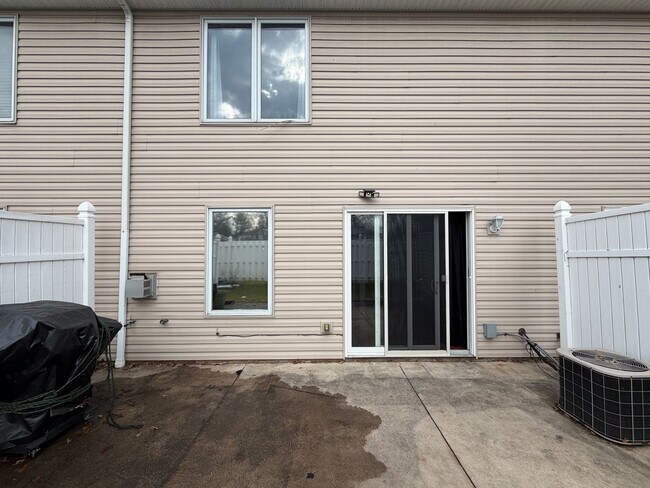 Building Photo - 7709 Brandywine Creek Dr