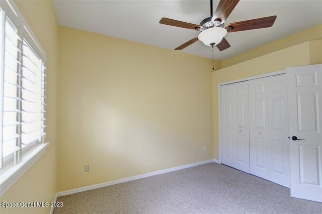 Building Photo - 1648 Kestrel Ct