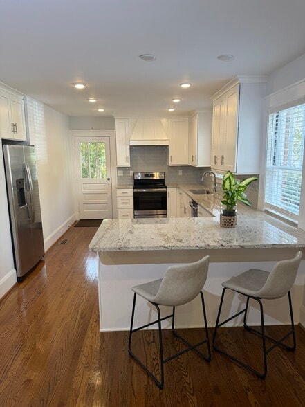 Building Photo - 41 A Smith St