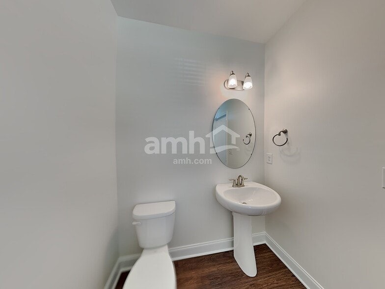 Building Photo - 109 Garrison Grv Ct