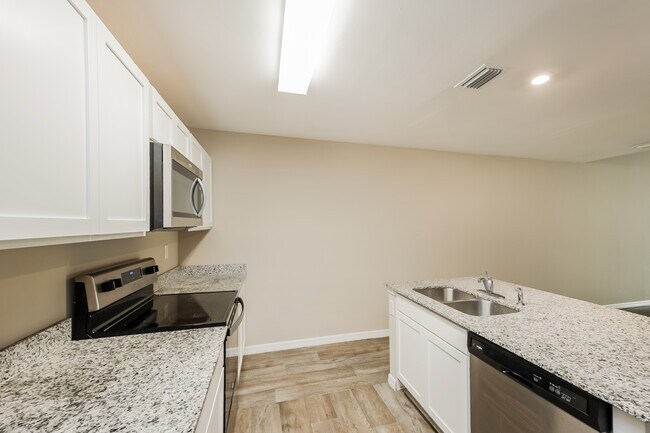 Building Photo - 9170 Aegean Cir