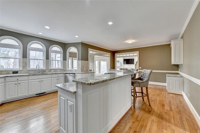 Building Photo - 7830 Tintern Trce