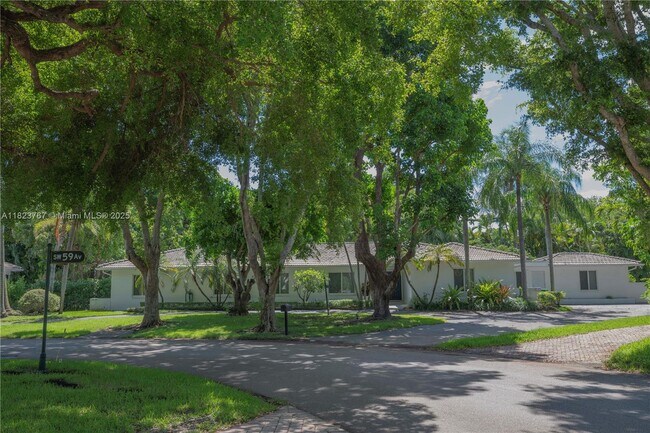 Primary Photo - 13200 SW 59th Ave
