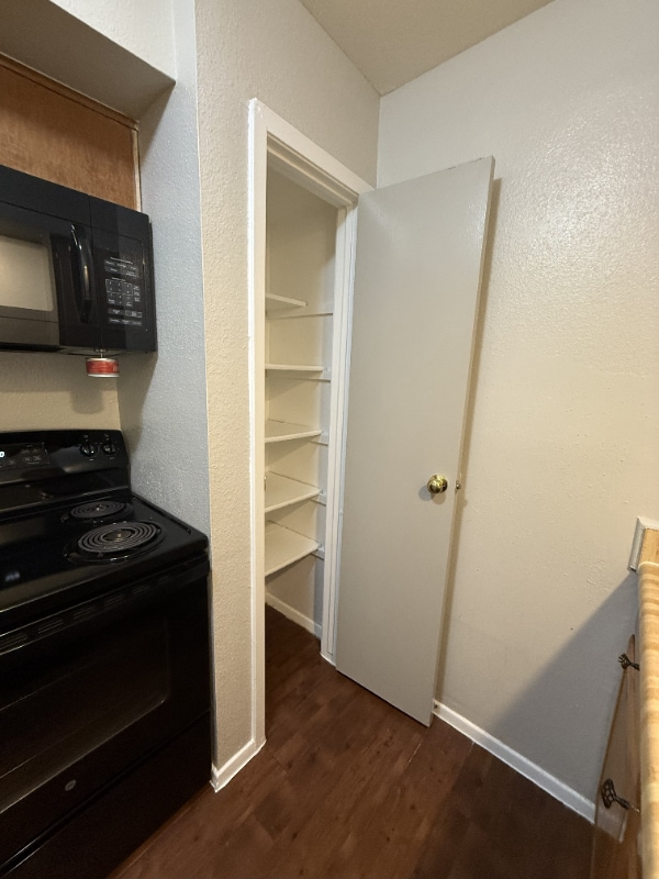 Building Photo - 4015 US-90