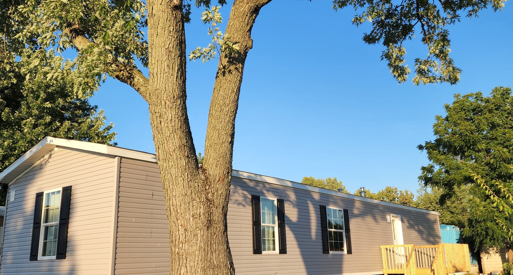 Building Photo - 10610 State Rte 762