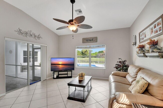 Building Photo - 11723 Water Bend Ct