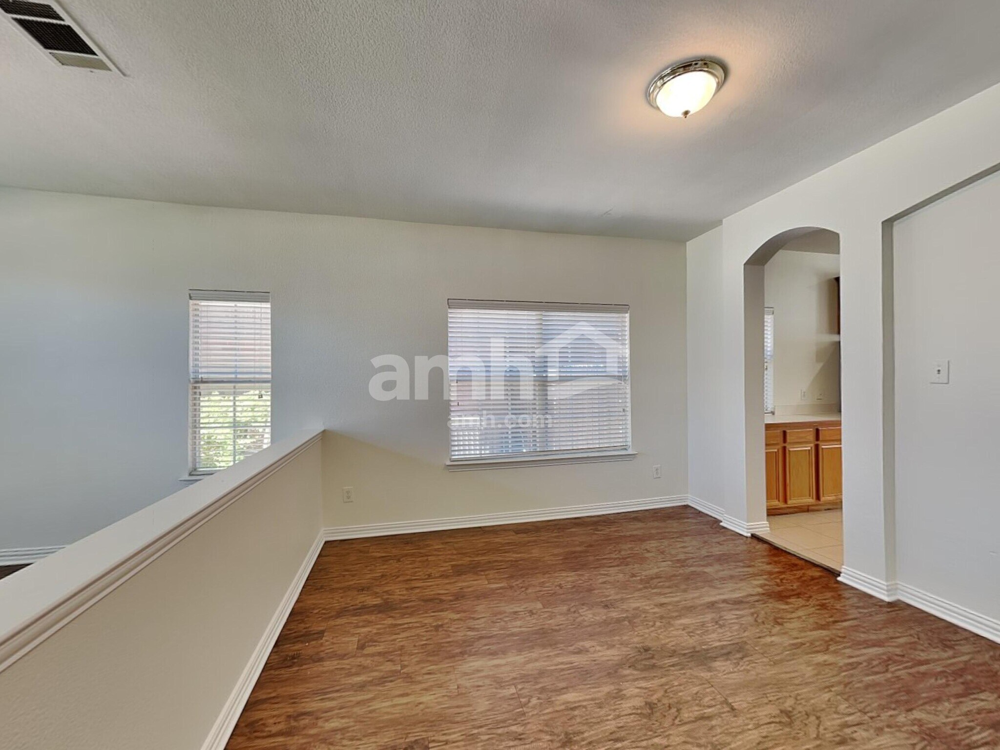 Building Photo - 2619 Hopkins Dr