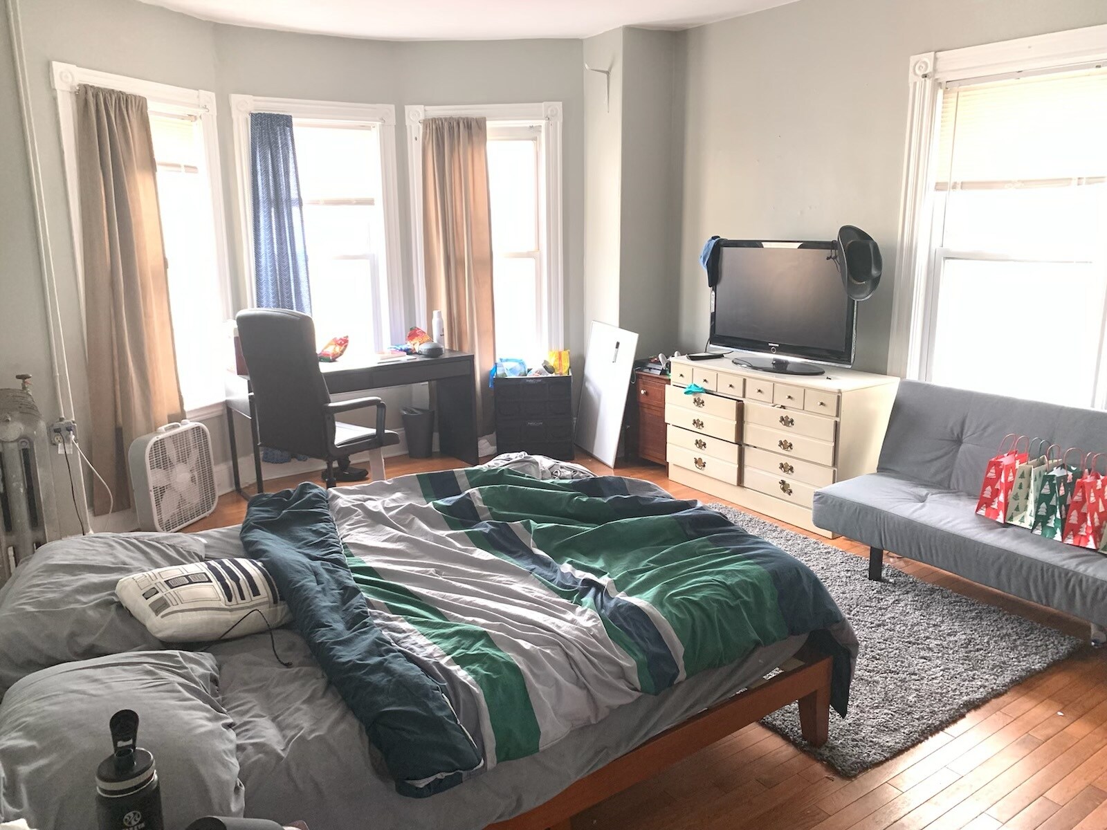 Building Photo - 1 Sachem St