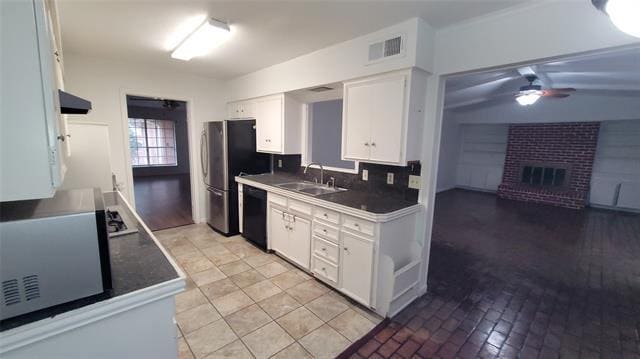 Building Photo - 7621 Dentcrest Dr