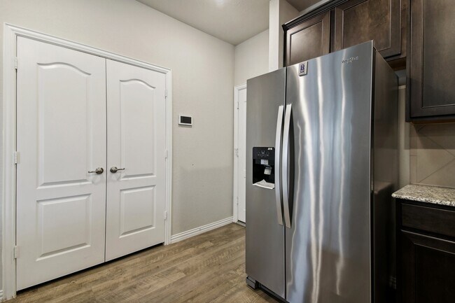 Building Photo - 15863 Sundew Prairie Dr