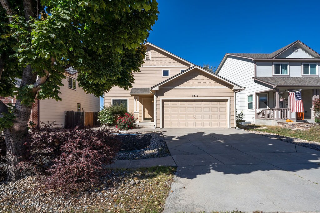 Two Car Garage - 5812 Brennan Avenue