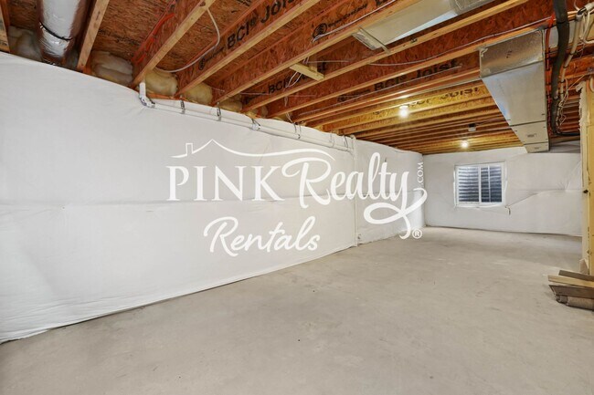 Building Photo - 10970 Rowley Dr