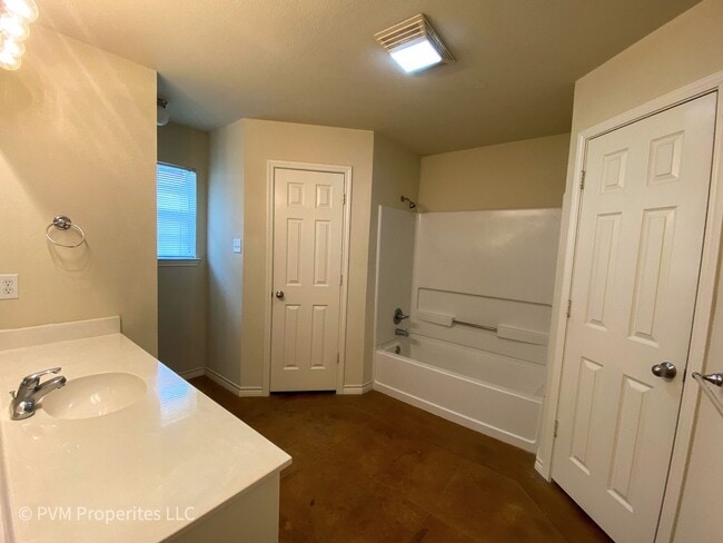 Building Photo - 3061 Palomino Trail