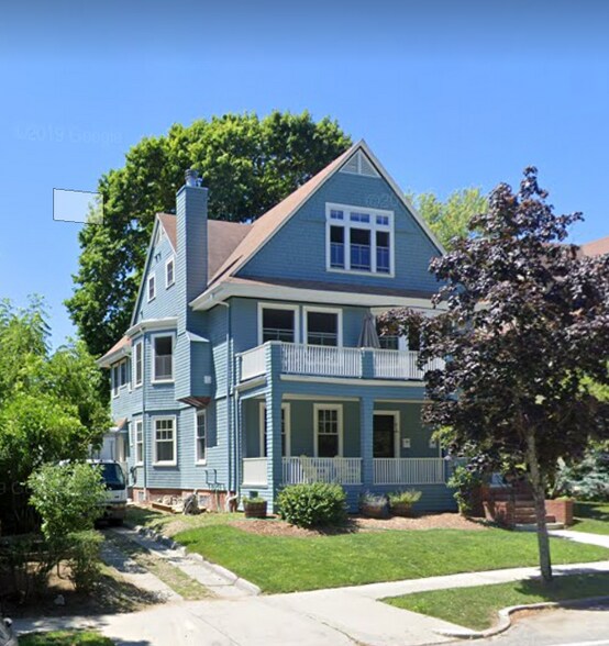 Building Photo - 588 Huron Ave