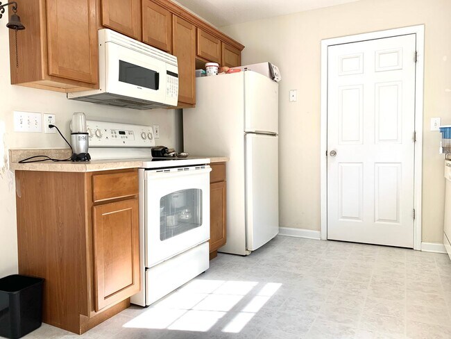 Building Photo - 1772 Ridge Runner Ct