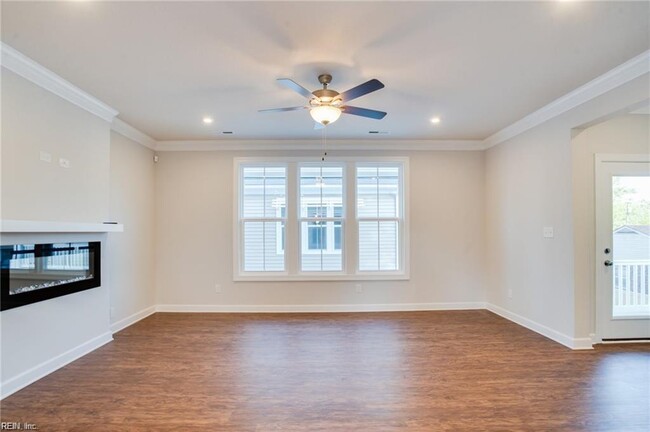 Building Photo - 4605 Guam St