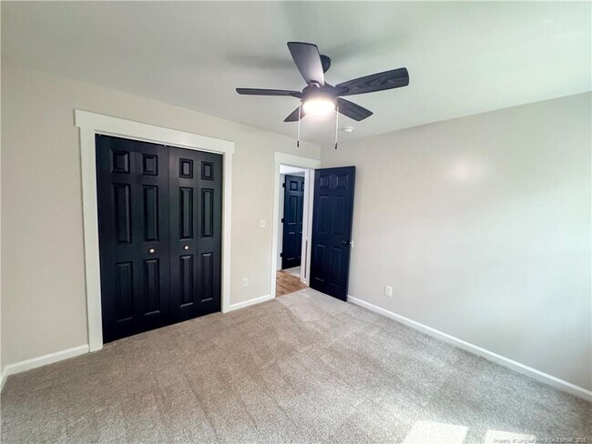 Building Photo - 535 Coronation Dr