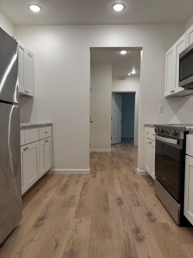 Building Photo - 4626 MO-72