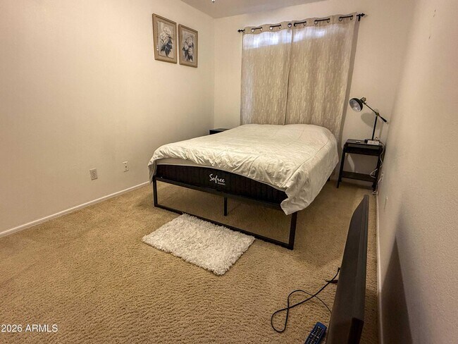 Building Photo - 6906 W Phelps Rd