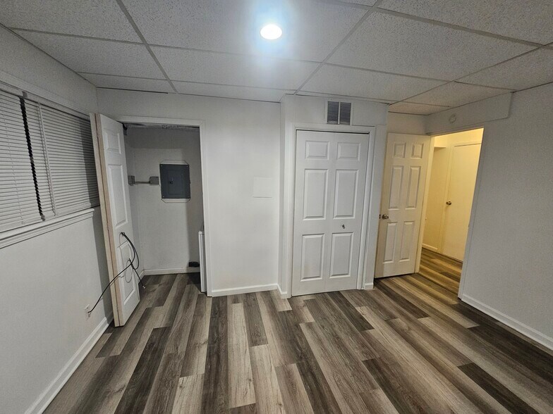 Building Photo - 37252 Jefferson Ave