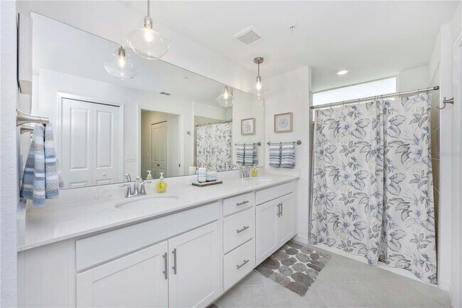 Building Photo - 17500 Opal Sand Dr